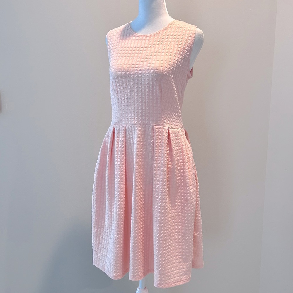 Peach Color Sleeveless Midi Aline Dress